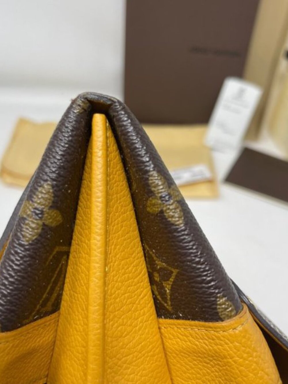 LOUIS VUITTON Monogram Elysee Long Wallet - Picture 6 of 10